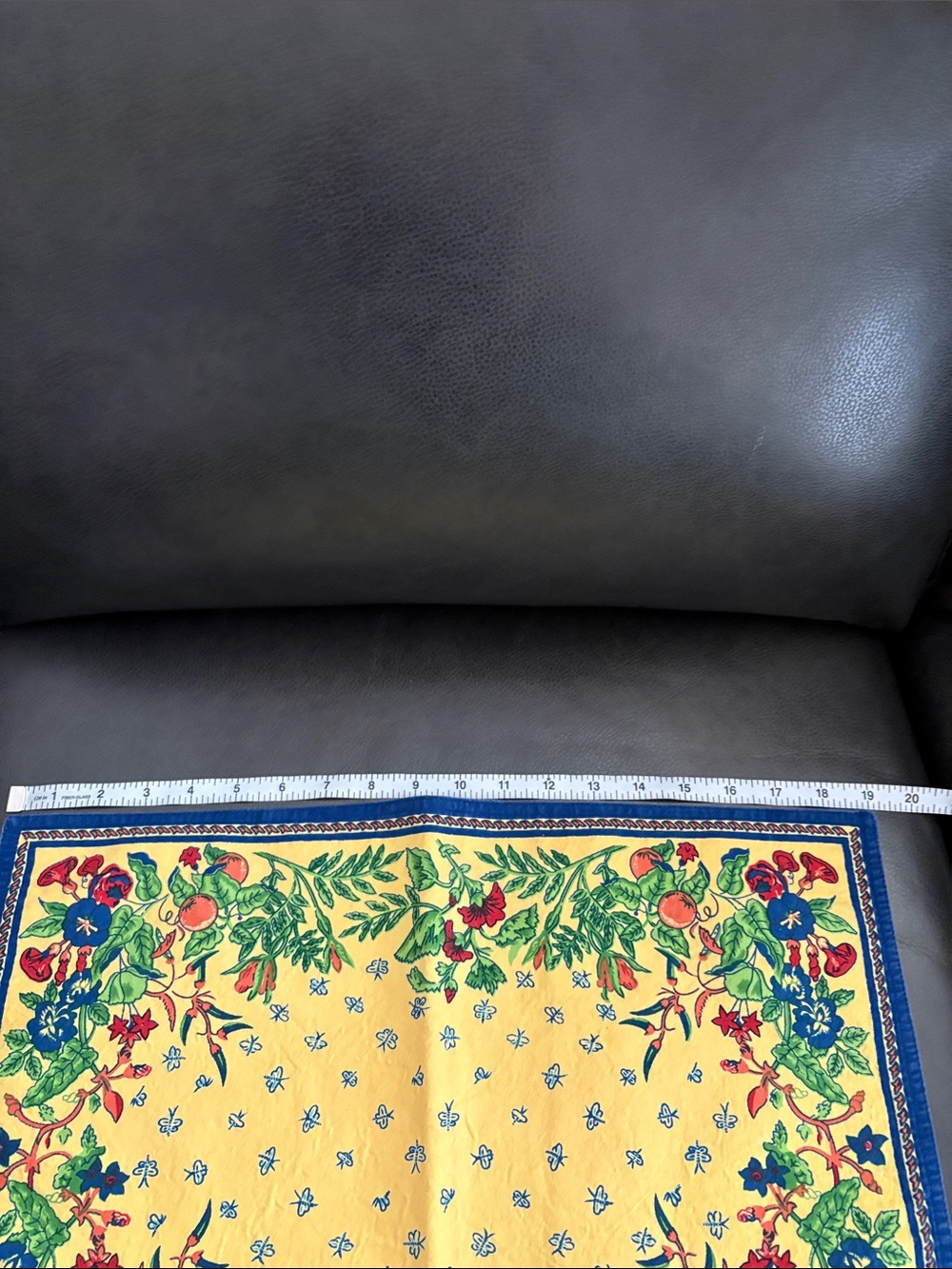 Yellow and Blue Floral Cotton Placemats and Napkins Set - Williams Sonoma - Picture 3 of 11